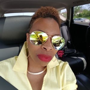 Meet your Posher, Ingrid